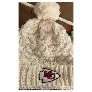 White sparkly Kansas City Chiefs beanie winter cap